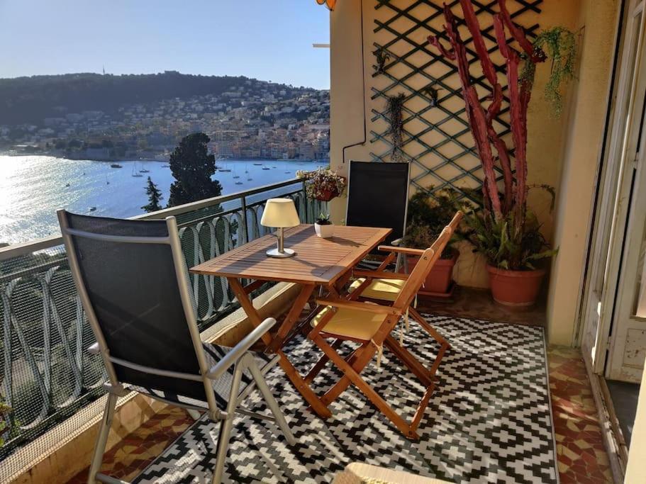 Vintage Flat On Villefranche Bay - Free Car Park المظهر الخارجي الصورة