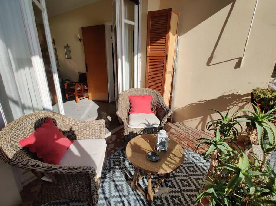 Vintage Flat On Villefranche Bay - Free Car Park المظهر الخارجي الصورة