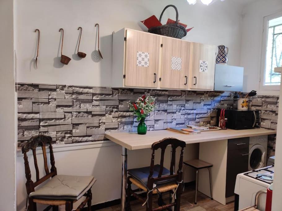 Vintage Flat On Villefranche Bay - Free Car Park المظهر الخارجي الصورة